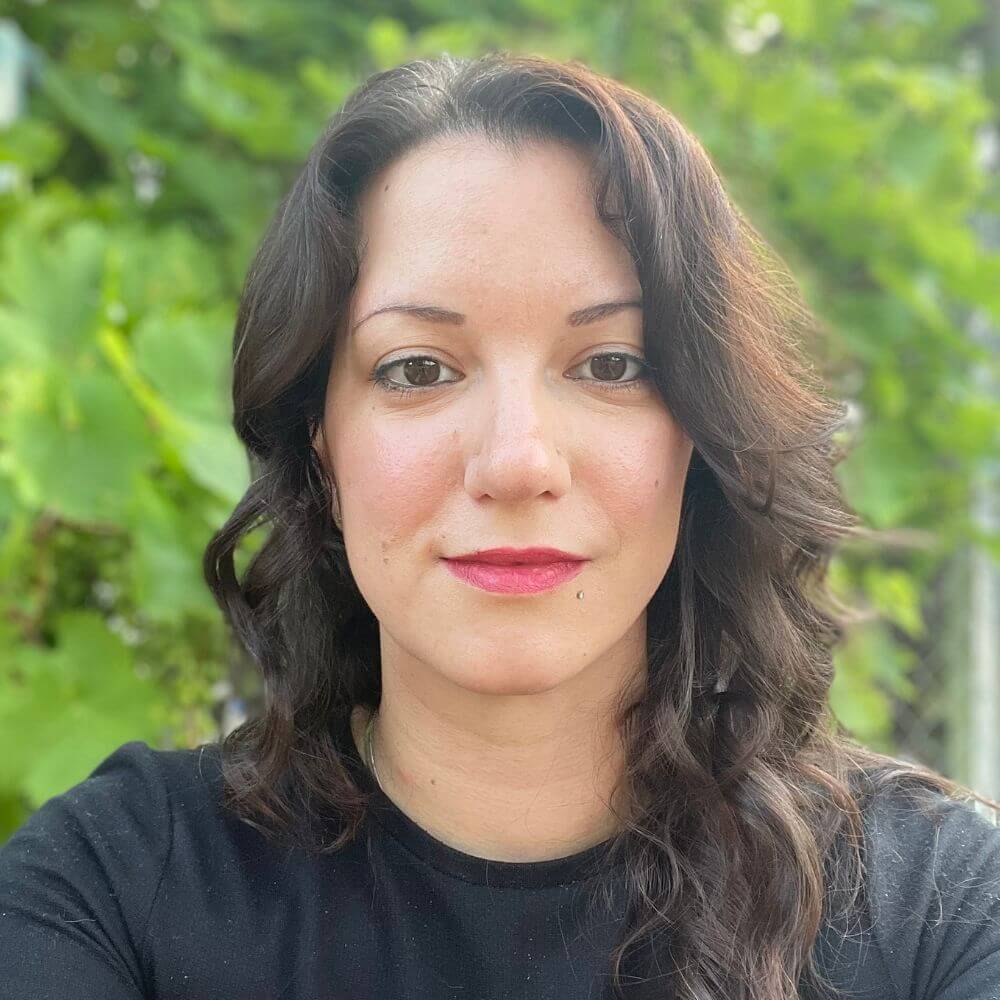 files/Laura.jpg